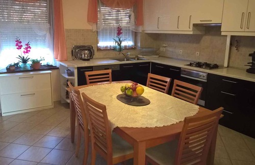Balatonkenese Apartment | Holiday apartment with air conditioning and Internet