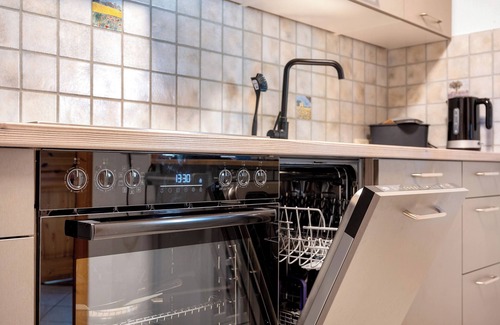 Hude Apartment | Holiday Apartment 'Inge Huus' with Private Terrace, Private Garden and Wi-Fi