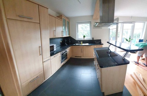 Nittel Apartment | Holiday Apartment Katjas Ferienwohnung with Wi-Fi & Terrace; Parking Available