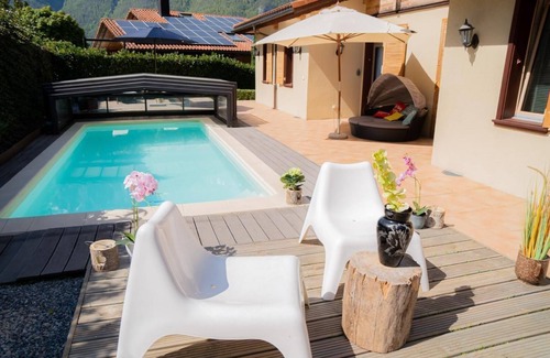 Quarten Ski Chalet | Holiday apartment Mols for 1 - 6 persons with 3 bedrooms - Chalet