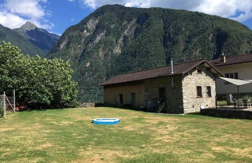 Roveredo Apartment | Holiday apartment Roveredo GR for 2 - 4 persons with 1 bedroom - Holiday house