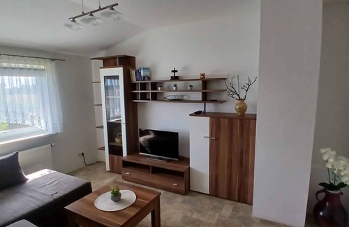 Mellenthin Apartment | Holiday apartment Terrace overlooking the water