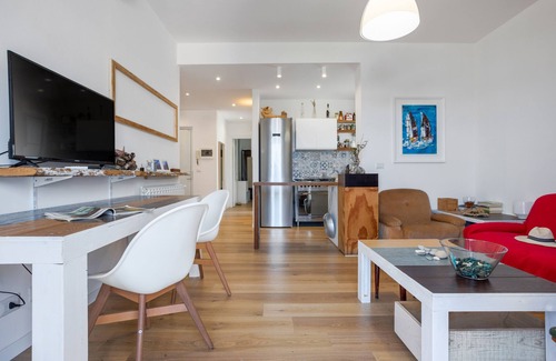 Capaci Apartment | Holiday Apartment "The View Of The Sea" near Beach with 2 Balconies & Wi-Fi