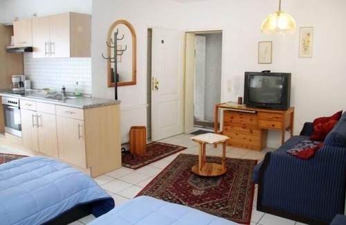 Wernborn Apartment | Holiday apartment Usingen for 1 - 3 persons with 1 bedroom - Holiday apartment in one or multi-famil