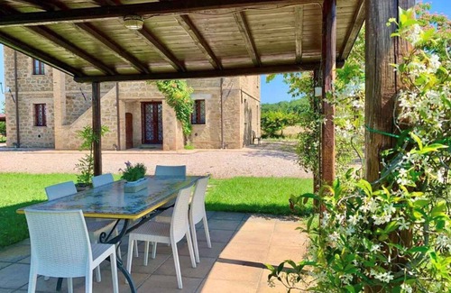 Torgiano Apartment | Holiday apartment with community pool