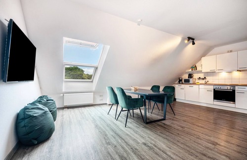 Jever Apartment | Holiday Apartment with View of Jever Castle