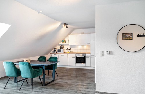 Jever Apartment | Holiday Apartment with View of Jever Castle