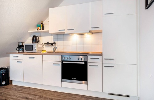 Jever Apartment | Holiday Apartment with View of Jever Castle