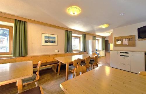 Sankt Leonhard im Pitztal House | Holiday Home Gaugg by Interhome