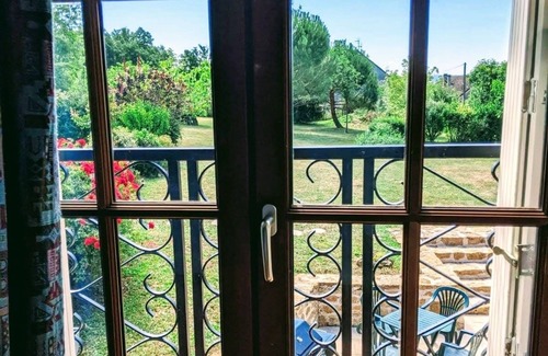 Cavagnac House | Holiday cottage on wooded grounds with swimming pool