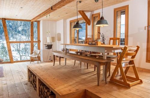 Grisons House | Holiday cottage Sulada Riom Graubünden