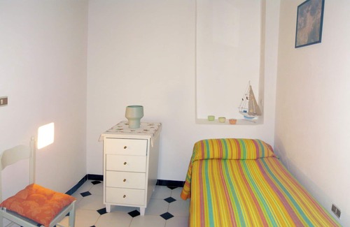 Corsano Cottage | Holiday cottage surrounded by olive trees at walking distance to the beach