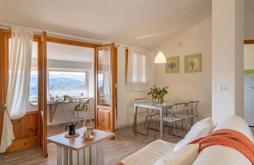 Arnasco House | Holiday Home Agapanthus by Interhome
