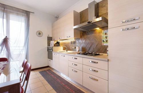 Lezzeno House | Holiday Home 'App Al Signorino Lake Bellagio' with Private Terrace, Wi-Fi and Air Conditioning