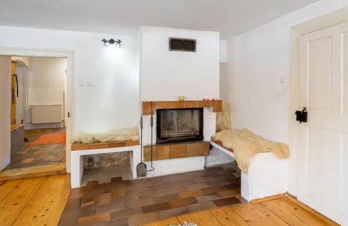 Benesov nad Cernou House | Holiday Home Benešov nad Černou by Interhome