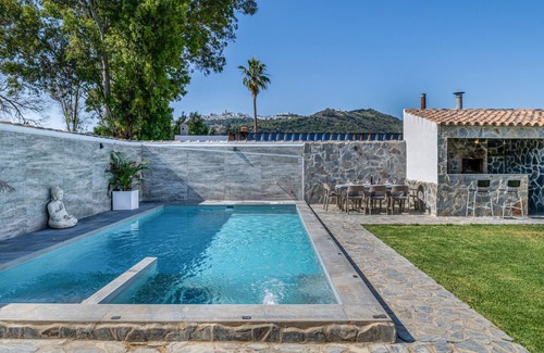 San Ambrosio House | Holiday Home 'Casa El Buda' with Mountain Views, Wi-Fi and Air Conditioning