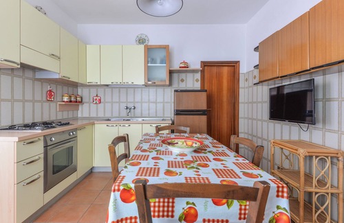 Pomonte House | Holiday Home 'Costa Del Sole' with Sea View, Private Terrace and Wi-Fi