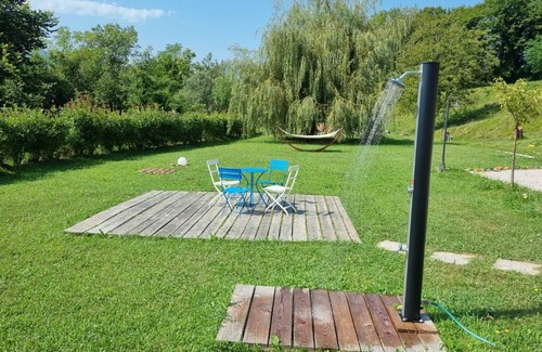 Feltre House | Holiday Home 'Country House' with Mountain View, Private Garden and Wi-Fi