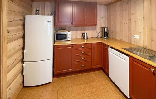 Øvre Ramse House | Holiday Home Dølemo Fosslaugfoss