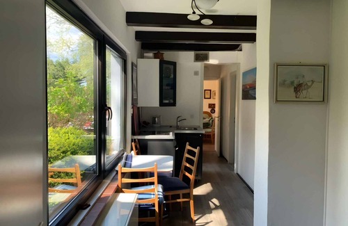 Kalifornien House | Holiday home directly on the dike overlooking the sea