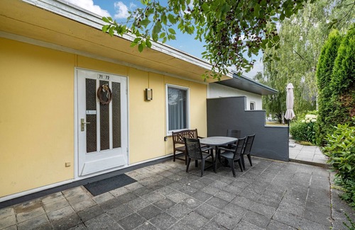 Bungalowdorf an der Talsperre House | Holiday Home 'Bungalow 71' with Private Terrace and Private Garden