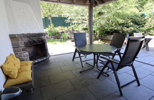Gilgenbach House | Holiday home Eifel with pool