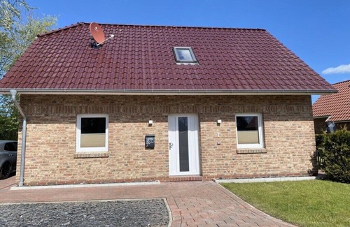 Tannenhausen Apartment | Holiday home Ella by the lake