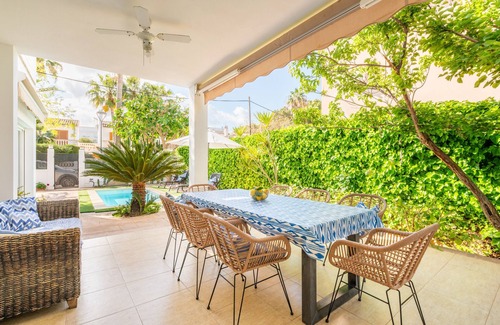 Les Meravelles Villa | Holiday Home "Villa Mar - Can Bujosa" on the Beach