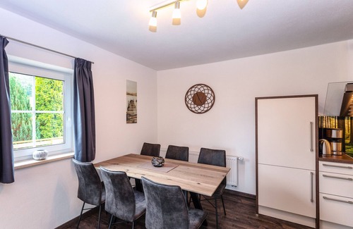 Waging am See House | Holiday Home 'Ferienhaus Waldherr' with Private Terrace, Private Garden and Wi-Fi