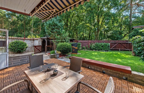 Matzlow-Garwitz House | Holiday Home 'Ferienhaus Am Rander Der Lewitz' with Lake View, Wi-Fi and Air Conditioning