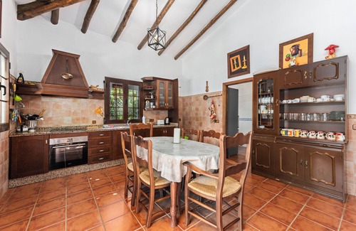 Jubrique House | Holiday Home 'Finca Rural Mazuqueto' with Mountain View, Private Pool and Wi-Fi