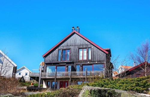 Fjallbacka House | Holiday home Fjällbacka IV