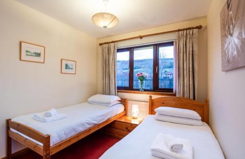 Drumnadrochit House | Holiday Home Glenloch by Interhome