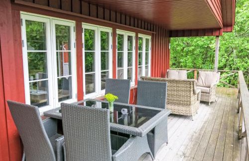 Nissedal House | Holiday Home Hustjønn by Interhome