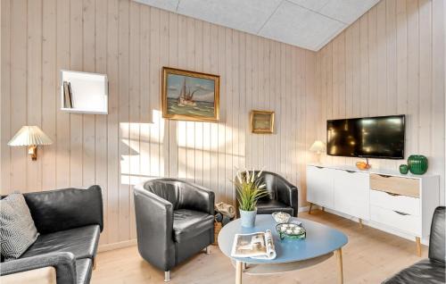Bjerregaard House | Holiday Home Hvide Sande With A Fireplace 313