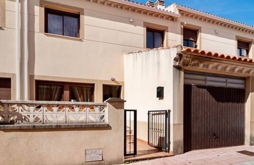 Bienservida House | Holiday Home in Bienservida near Nature Trails