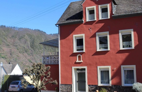 Bremm House | Holiday home in Bremm near the vineyards