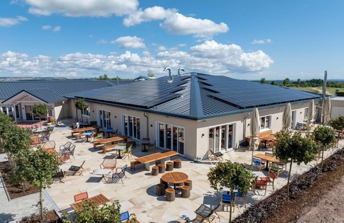 Ediger House | Holiday Home in Cochem with Garden Terrace