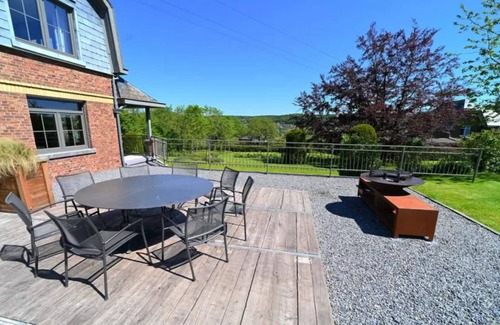 Barvaux House | Holiday Home in Durbuy with Garden & BBQ