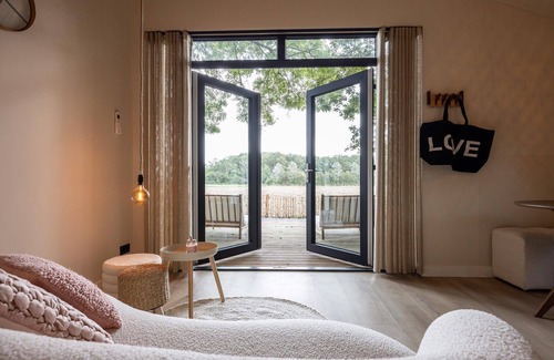 Gapinge House | Holiday Home in Gapinge near Middelburg