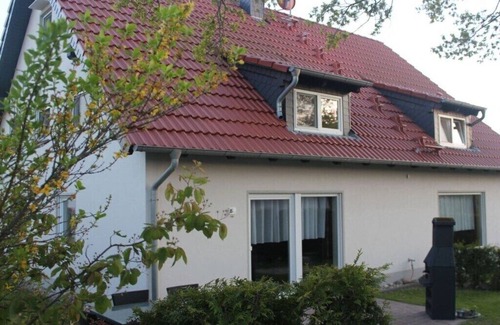 Glowe House | Holiday home in Glowe with swimming pool