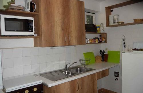 Balatonmariafurdo House | Holiday home in Balatonmariafürdo 33086