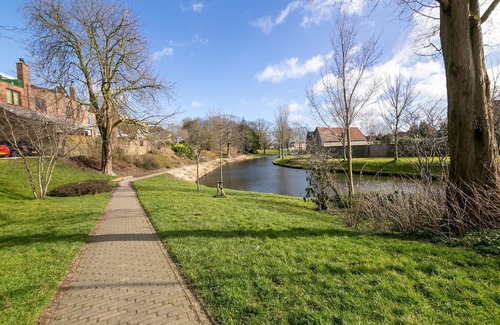 Medemblik House | Holiday home in Medemblik with garden