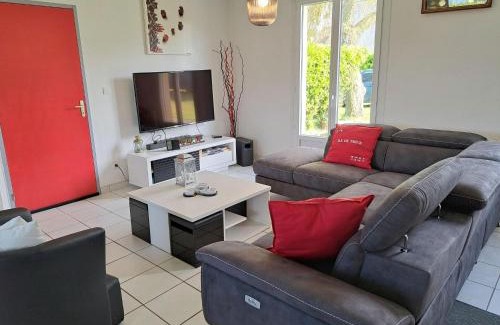 Santec House | Holiday Home in Santec near Dossen Beach