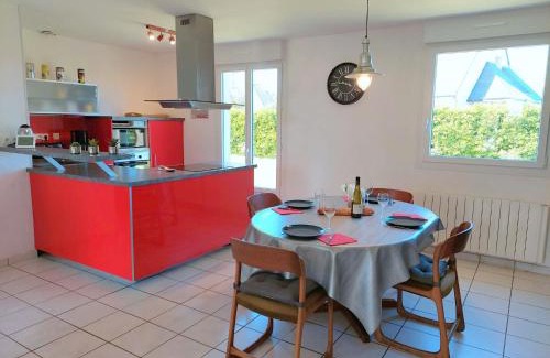 Santec House | Holiday Home in Santec near Dossen Beach