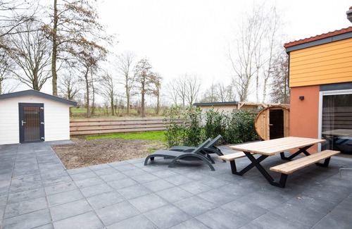 Zevenhuizen House | Holiday Home in Zevenhuizen with Sauna