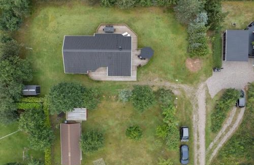 Hals House | Holiday Home Ingwin - from the sea by Interhome