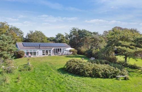 Skodshoved House | Holiday Home Joella - 75m from the sea by Interhome