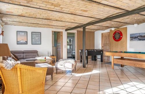 Fur House | Holiday Home Kara - 100m to the inlet by Interhome