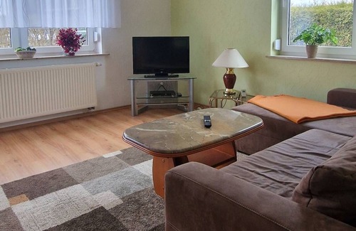 Wiendorf House | Holiday Home 'Kleine Auszeit' with Private Terrace, Private Garden and Wi-Fi